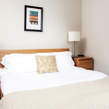 Madison Hill - Bedford Hill 1 - One Bedroom Flat London Exteriör bild
